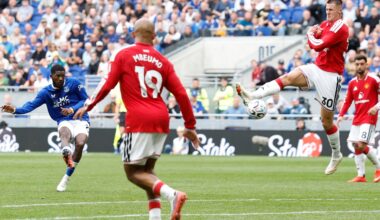 Maitland-Niles stuns Manchester United as Everton claim last-ditch point | Football