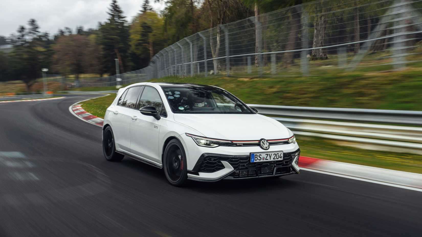 2026 Volkswagen Golf GTI Edition 50 Nurburgring lap (5)