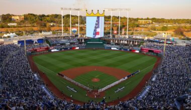 Watch MLB Fans Put Giant Flying Hot Dog Into Giant Bun in Trending Video from Royals vs. Blue Jays
