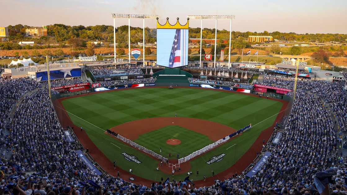 Watch MLB Fans Put Giant Flying Hot Dog Into Giant Bun in Trending Video from Royals vs. Blue Jays