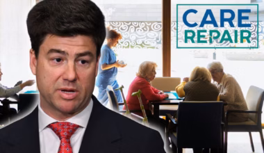 ‘Meltdown’: ‘Robodebt 2.0’ fear as Aged Care MP blindsided, bombshell doc reveals - heraldsun.com.au