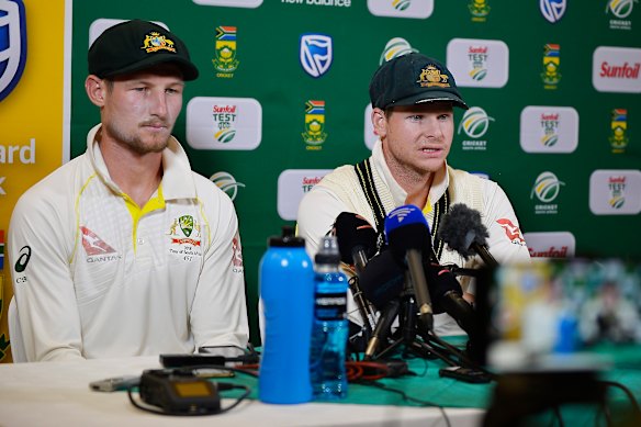 Cameron Bancroft and Steve Smith face the media in Cape Town 2018.