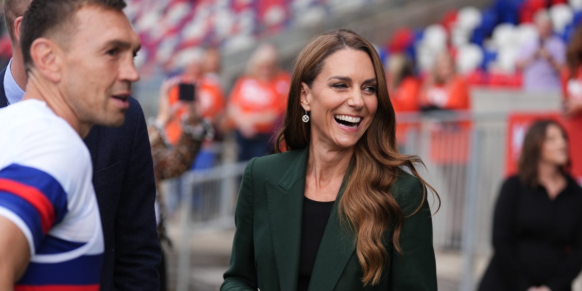 Kate Middleton Wears Her Favorite Diamond “Empress” Earrings to Rugby Stadium