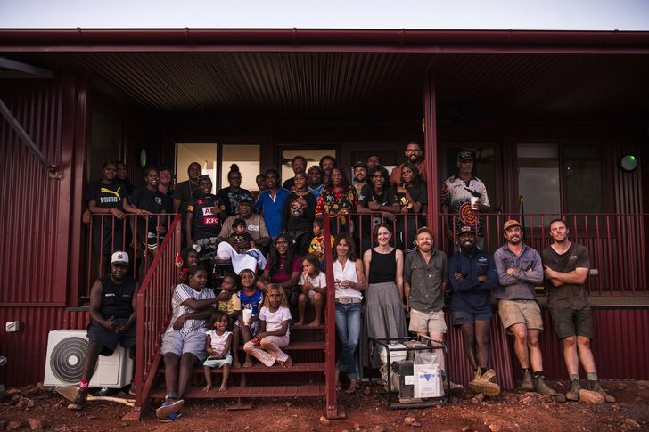 The home was co-designed with and for Warumungu Elder Norman Frank Jupurula and his wife Serena Morton Nabanunga and family.