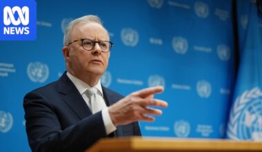 Federal politics live: PM responds to criticism of algorithm legislation to tackle risks of AI