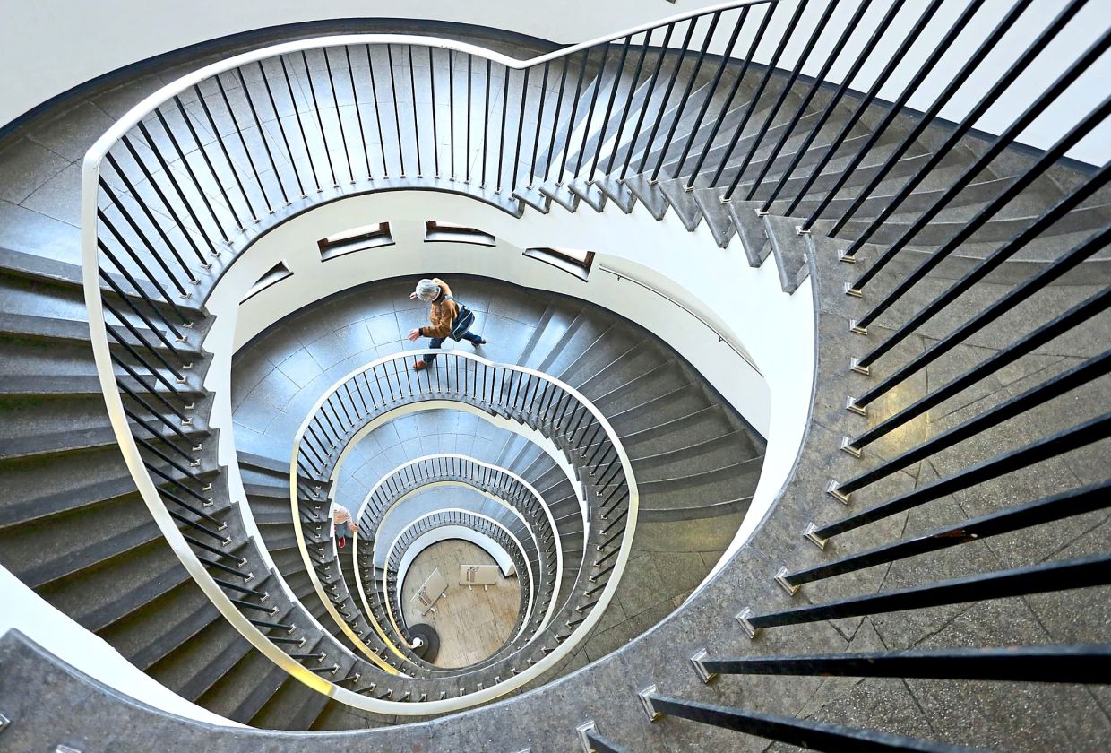 Take the stairs to live longer