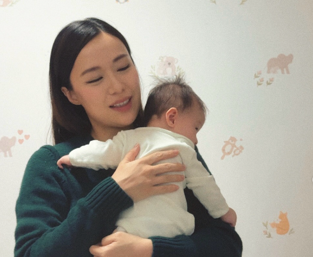 Singaporean actress Rebecca Lim opens up about body image struggles after giving birth