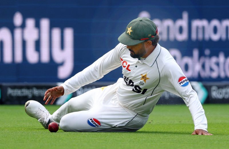 Cricket: Cricket-Gillespie hits out at Pakistan selectors after mid-series overhaul