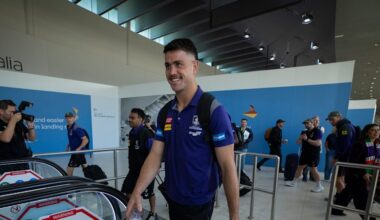 AFL Grand Final Parade LIVE: Lions and Fremantle players join motorcade ahead of big game