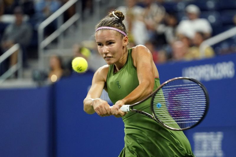 Tennis: Tennis-Prozorova says physio pressure led to withdrawal from Singapore Open semi-final