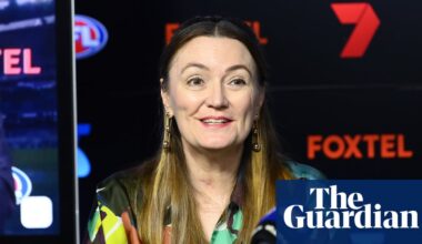Who is Siobhan McKenna? The ‘irreplaceable’ former Murdoch aide given a top diplomatic posting | Australian politics