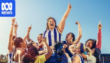 Suzie Miller's new AFLW-inspired play Strong is the New Pretty premieres in Brisbane