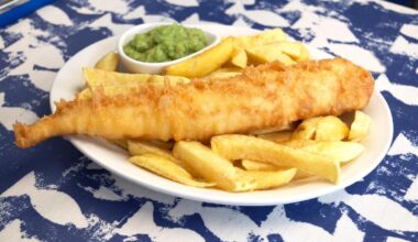West Aussies falling for fake fish hook, line and sinker!