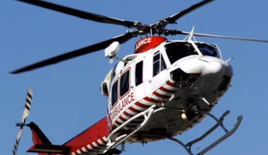 Man dead, two injured after serious crash in Cranbourne