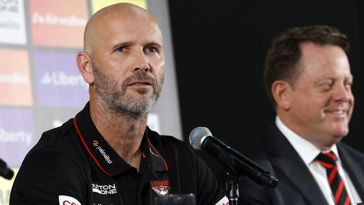 Essendon in talks with Mark Johnson for tackling coach role