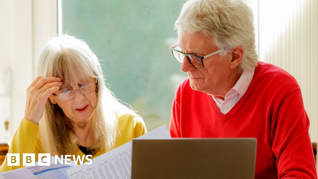 State pension likely to rise by 3.9% next April - BBC