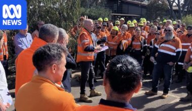 Hundreds of jobs to go at Whyalla steelworks amid blast furnace shutdown