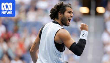 Carlos Alcaraz dominates Tommy Paul to reach US Open quarterfinals