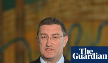 ’National pride’ and ‘Western values’ the focus of Coalition education plan that would reduce First Nations content | Australian politics