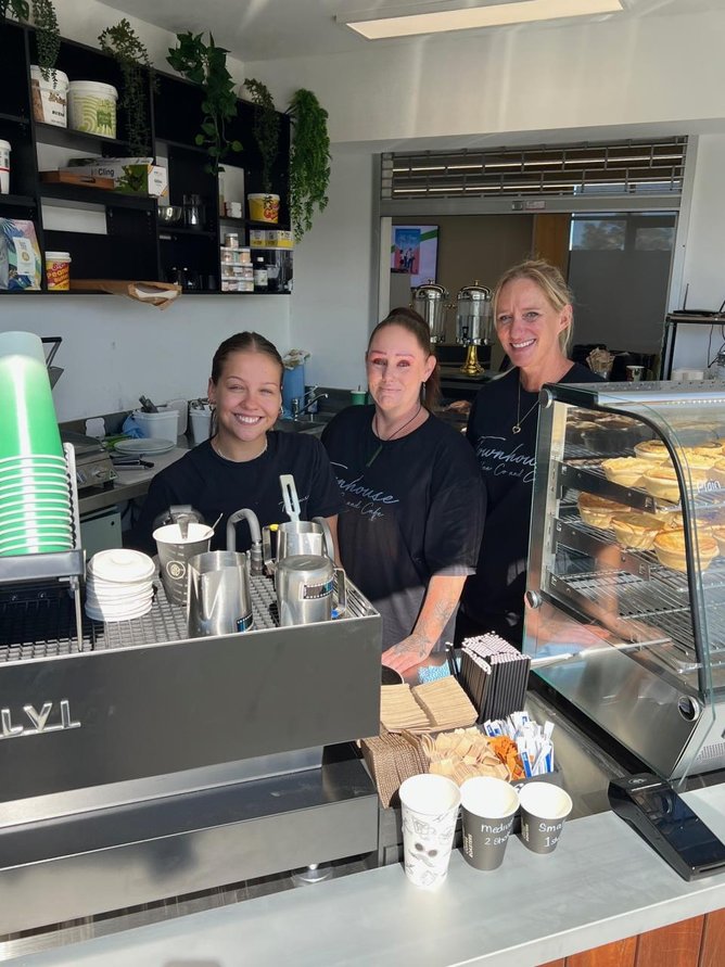 Townhouse Cafe owner Kylie Tomlinson pictured with staff Emma and Sonia at their Eaton shopfront back in February. 