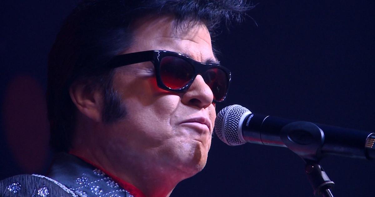 Elvis impersonators compete for cash prize at La Crosse Center | Entertainment