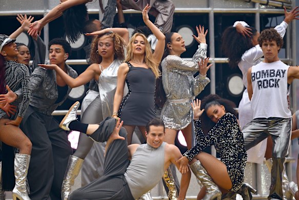 Kylie Minogue and her dancers on stage at the MCG.