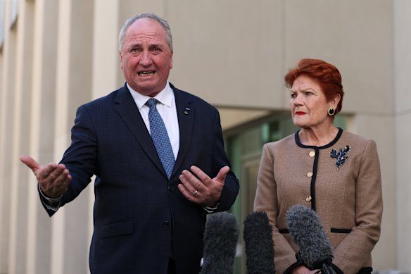 One Nation’s Barnaby Joyce and Pauline Hanson promote their proposed changes to the superannuation system.