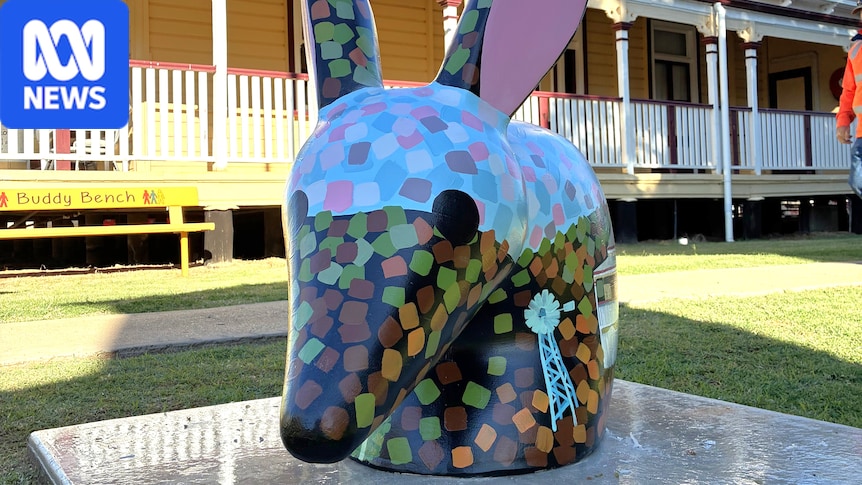 Charleville Bilby Art Trail shows off art and conservation with 300kg sculptures