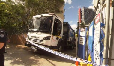 Police probe death of person found unresponsive at Kangaroo Point, Brisbane