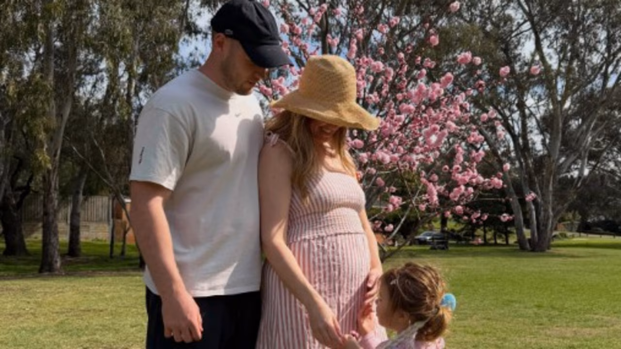 Scherri-Lee Biggs and Daniel Venables expecting second child