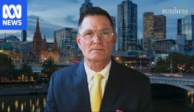 VIDEO: Share market is on the slide as higher inflation and interest rates bear down on the economy - ABC News & Headlines – Australian Broadcasting Corporation