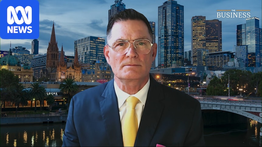 VIDEO: Share market is on the slide as higher inflation and interest rates bear down on the economy - ABC News & Headlines – Australian Broadcasting Corporation