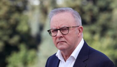 Australia news LIVE: PM launches UN Security Council bid, calls for international safeguards on AI; US TV networks refuse to cover Trump press events after White House media ban