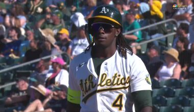 Mariners stumble again in playoff push, Butler's 9th-inning homer lifts A's to 8-7 win