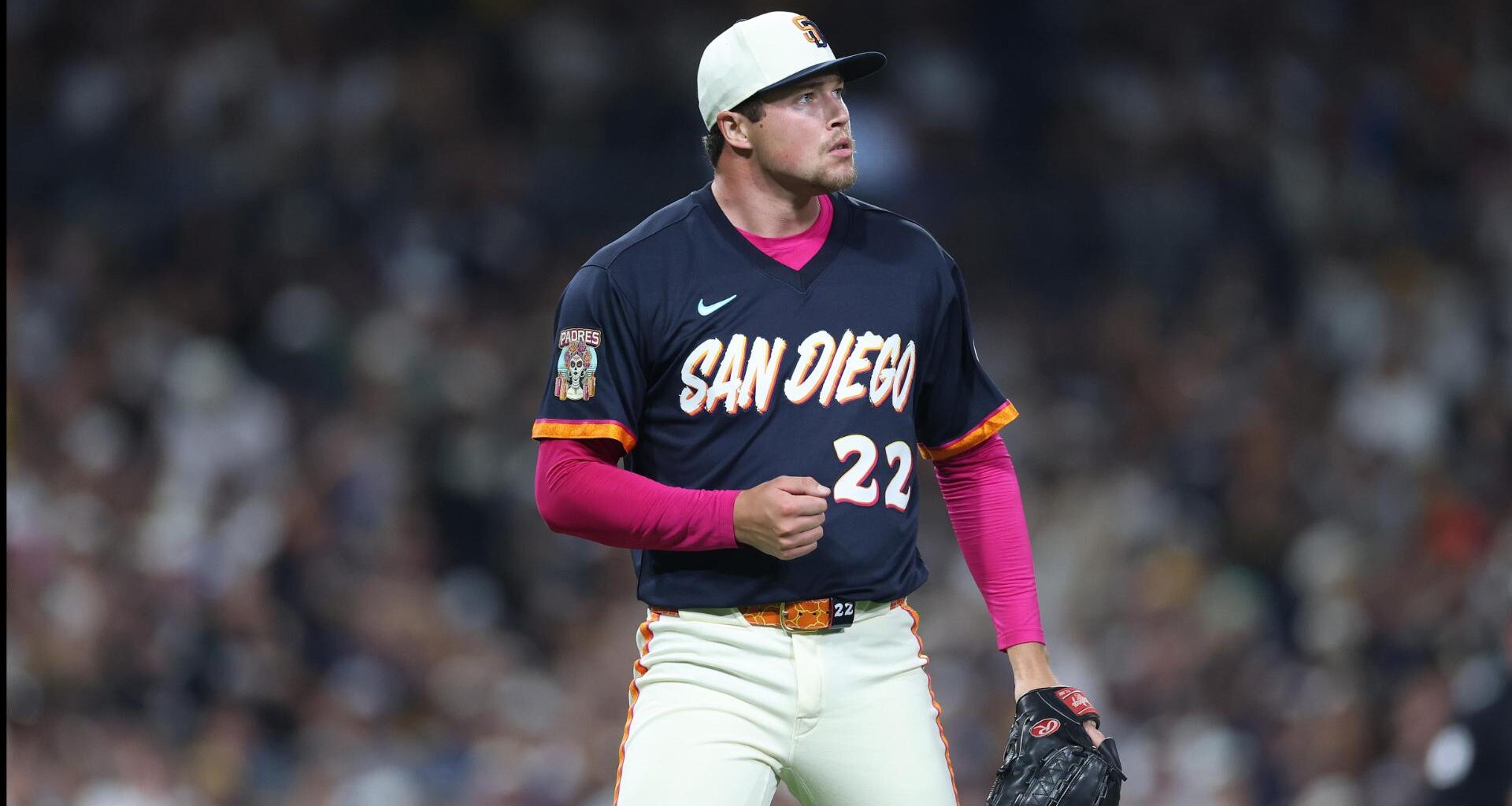 Luis Campusano's 2-run homer in 10th lifts Padres to 3-2 win over Yankees