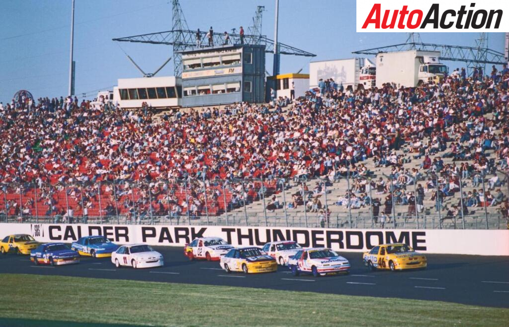 AUSCARs on the high banks of the Calder Park Thunderdome in November 1995, an early proving ground for the Dorian DATA-1 timing system. Image: Peter Weaver / Auto Action Archive.