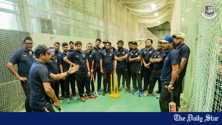 Cricketers embrace coaching culture | The Daily Star