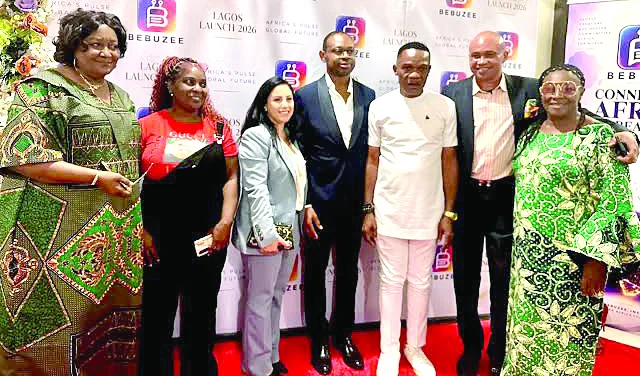 Celebrities light up Bebuzee app unveiling