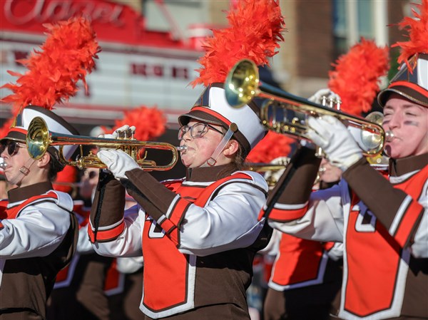Briggs: How Bowling Green built the biggest marching band in America — and, yes, the Best Damn Band in the MAC
