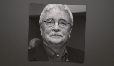 Bruce Davis