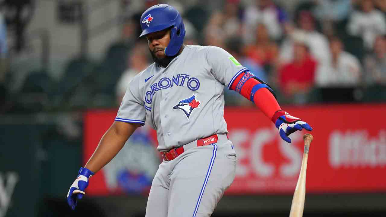 MLB Playoff Push: Blue Jays' series loss to Rangers shakes up post-season race