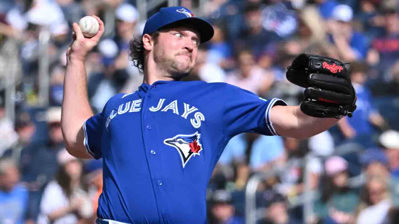 Blue Jays can't solve Lowder in loss to Reds