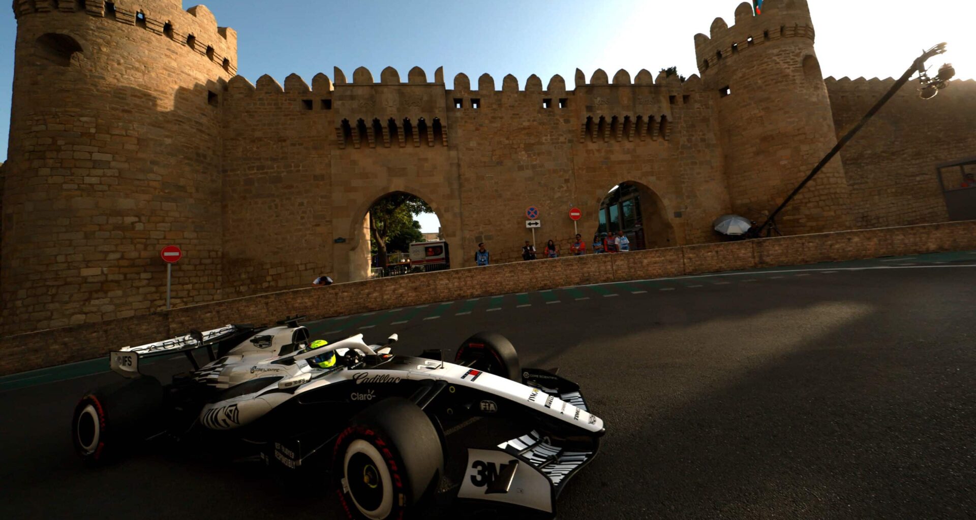 There's an F1 phenomenon on track at Baku... but nobody has noticed