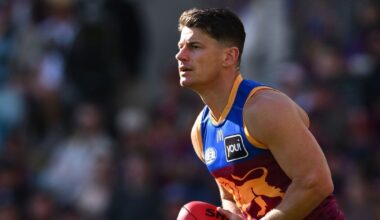 Lions veteran signs new deal for 2027