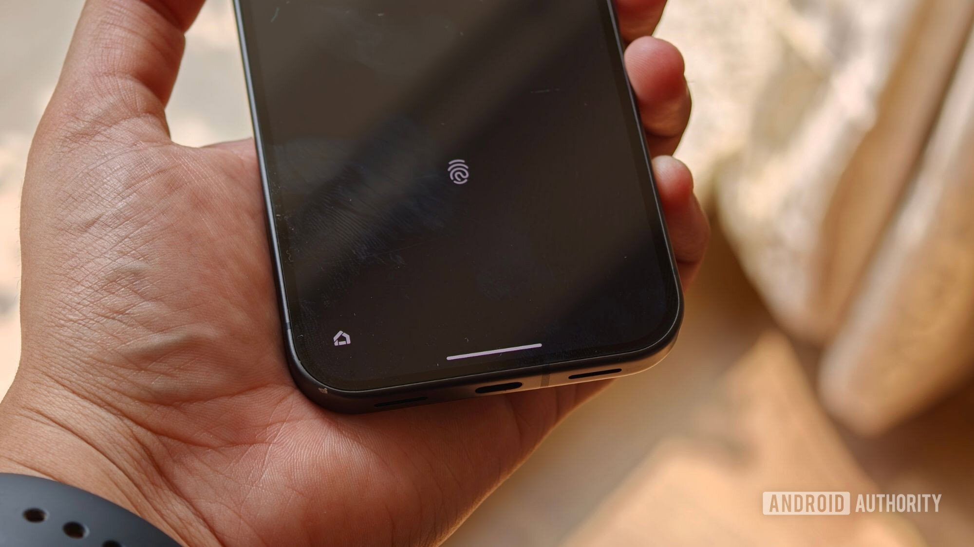 Fingerprint scanner on Always on Display on Google Pixel 11