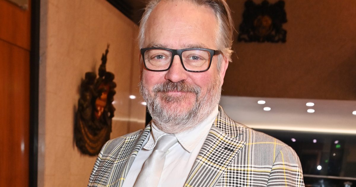 James Bond author Charlie Higson wants Fleming-faithful '50s TV series