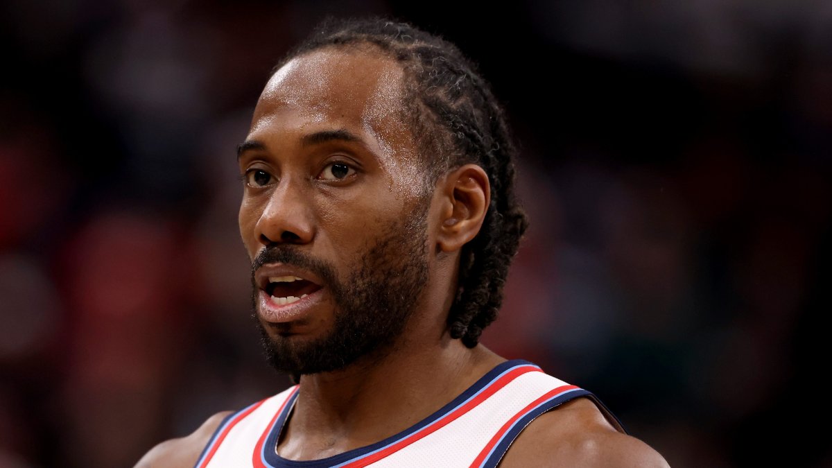 Kawhi Leonard, Raptors agree on 2-year extension, AP source says – NBC Chicago