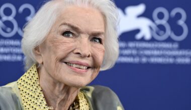 Ellen Burstyn on Being "Recognized" By Marilyn Monroe