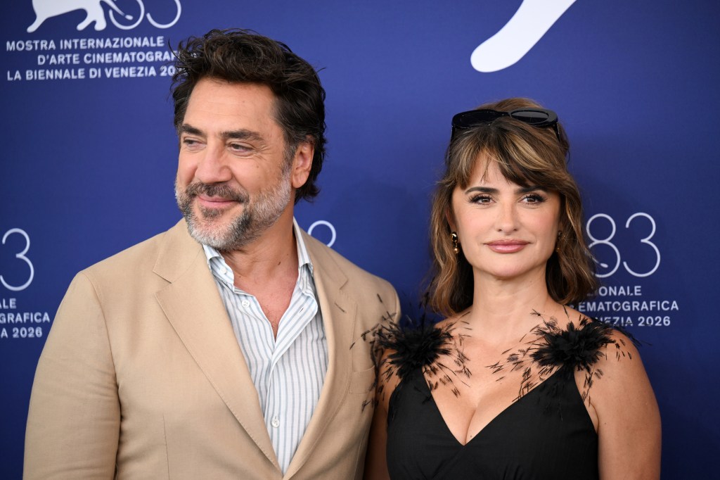 Javier Bardem, Penélope Cruz Talk Playing Couple In 'Bunker'