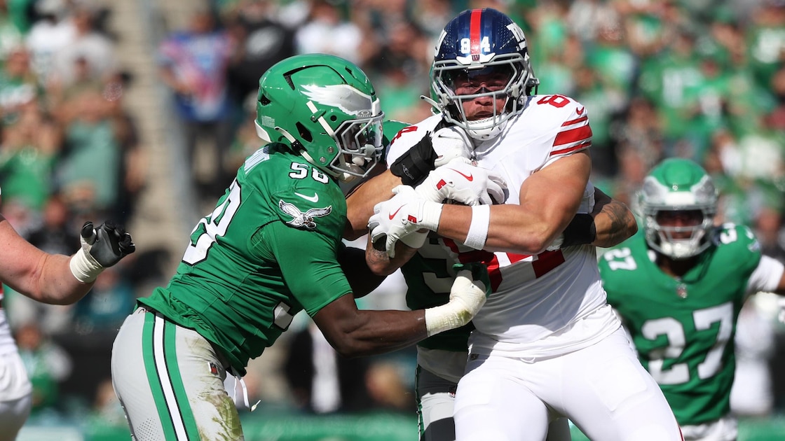 Eagles, Giants to Wear 'Historic Uniforms' for Rivalry Matchup on 2026 NFL Schedule